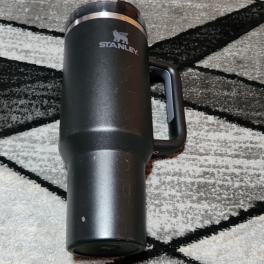 STANLEY BUNDLE THERMOS & QUENCHER H2.0 FLOWSTATE TUMBLER & QUICK FLIP GO BOTTLE - Picture 6 of 16